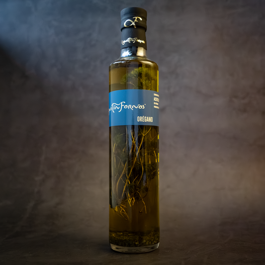 Agustín Fornós Arbequina mit Oregano 500 mL– Frisch & Aromatisch